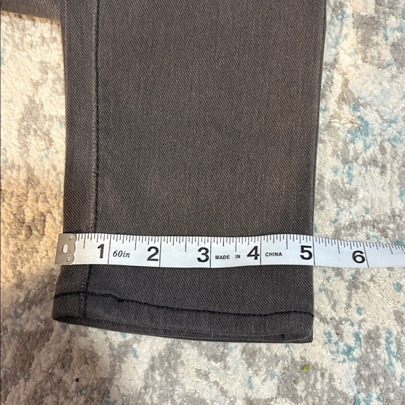 Old Navy • Rockstar 24/7 Super Skinny Jeans - Picture 7 of 8